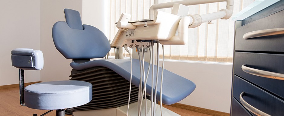 Gentle denstist abroad, gentle dental clinic, gentle dental work abroad,dentistry abroad, dentist for nervous patients, gentle dental clinic relax dentistry, dentist for anxiety patients