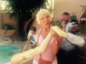 dental vacation, best dental vacation, dentist greece, dental implants Greece,